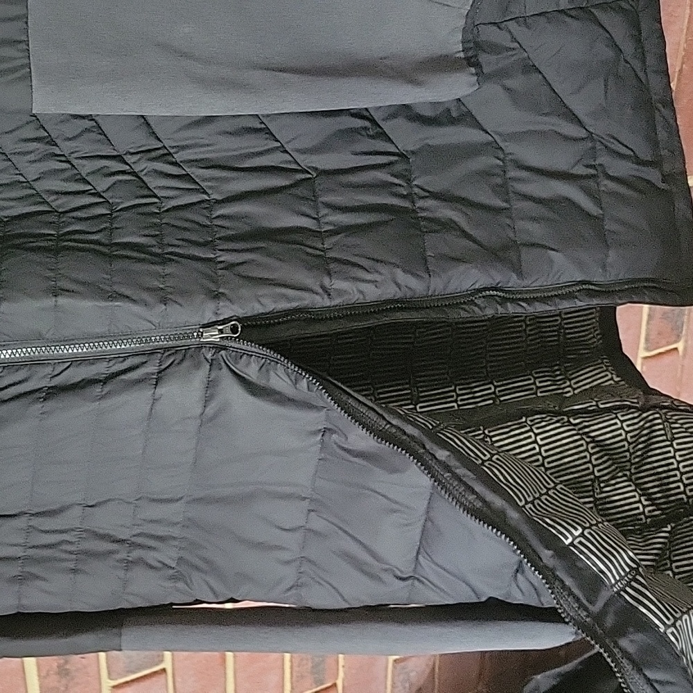 Columbia Black Puffer Jacket - Picture 13 of 13